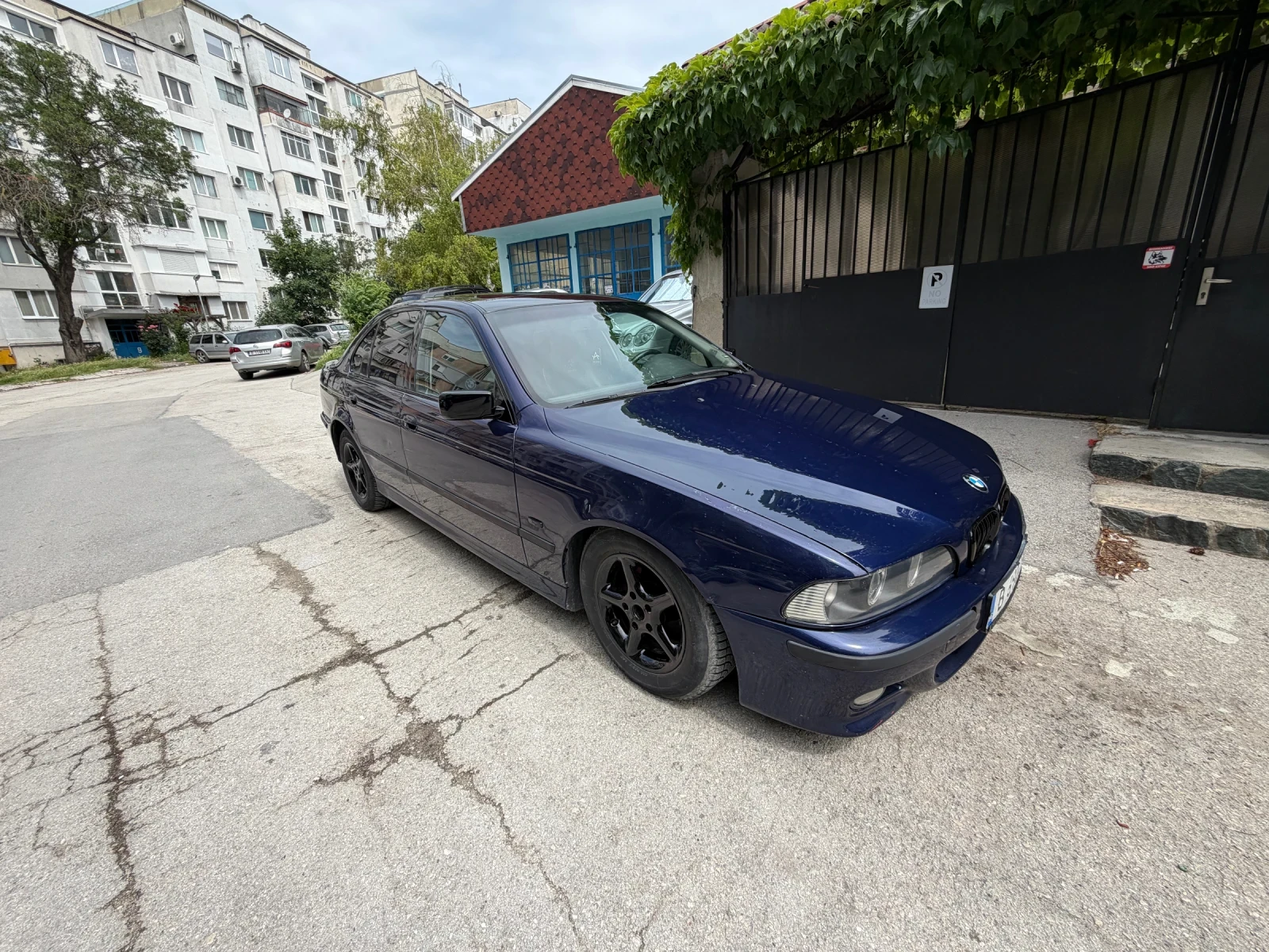 BMW 523, снимка 7 - Автомобили и джипове - 54890541