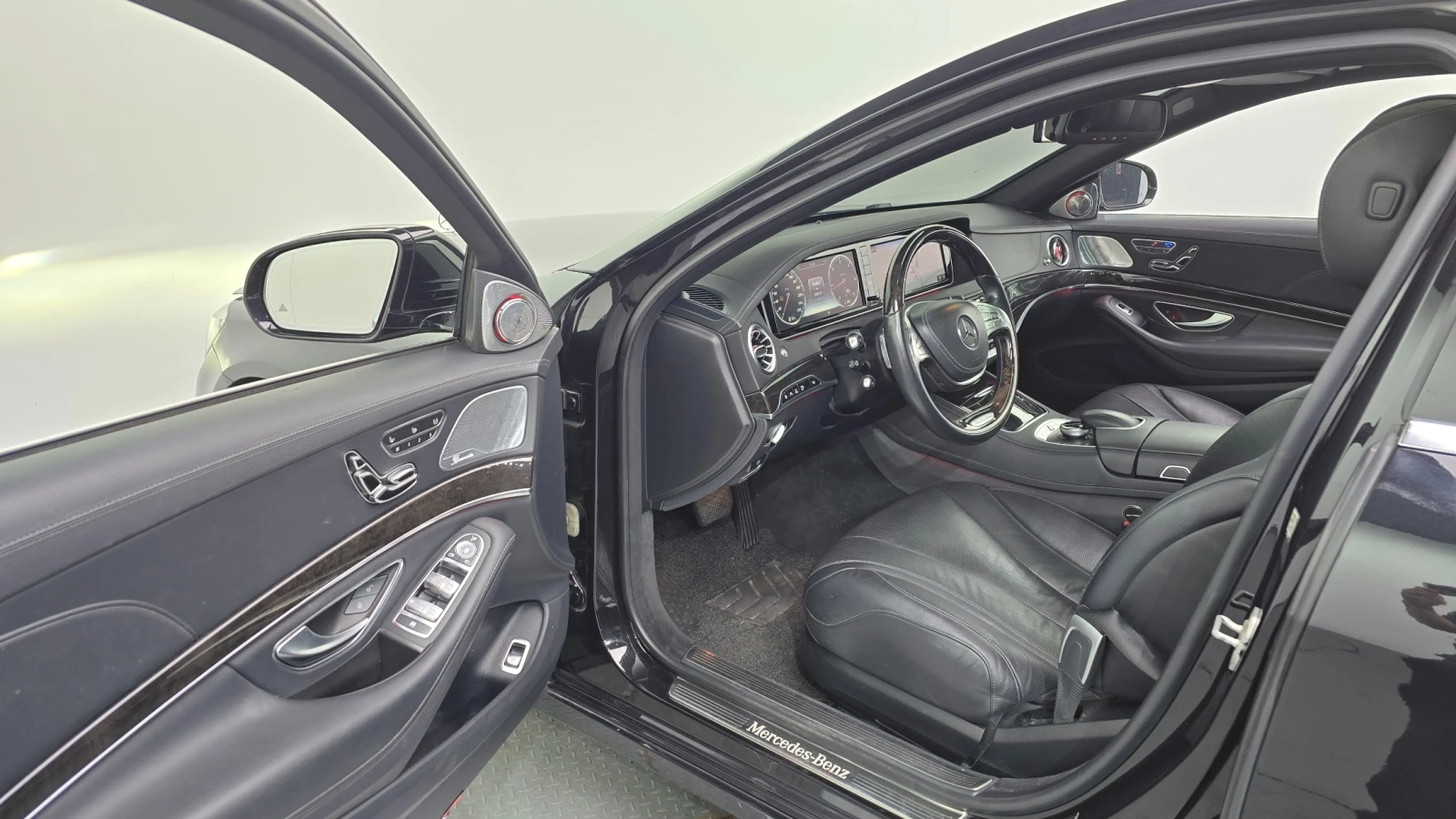 Mercedes-Benz S 350 4MATIC* DISTR* FULL* КРАЙНА ЦЕНА ДО БЪЛГАРИЯ* , снимка 8 - Автомобили и джипове - 55148781