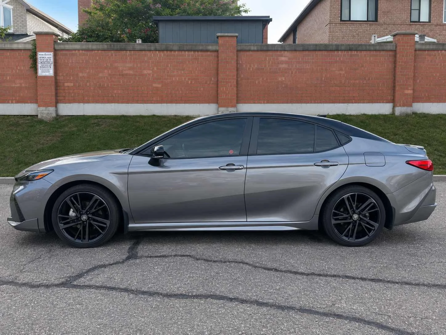 Toyota Camry XSE CVT AWD / CARFAX / АВТОКРЕДИТ , снимка 2 - Автомобили и джипове - 55911731