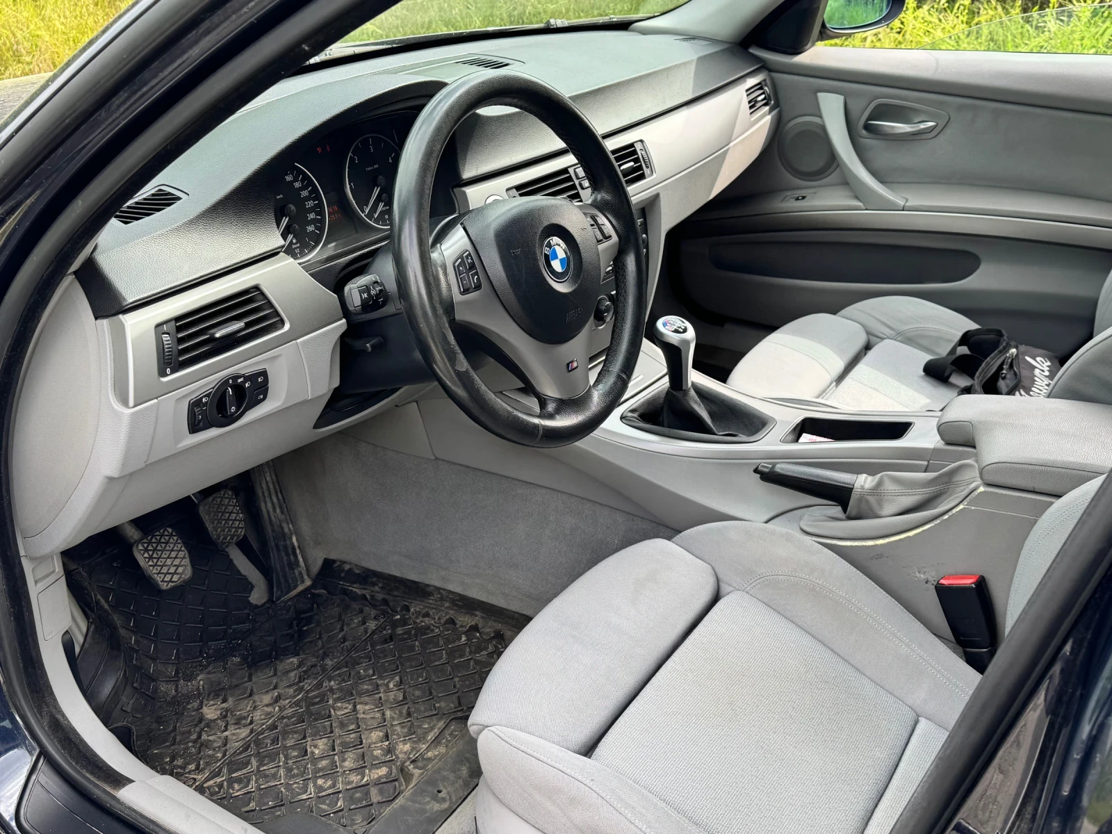 BMW 320 Седан, снимка 9 - Автомобили и джипове - 56202073