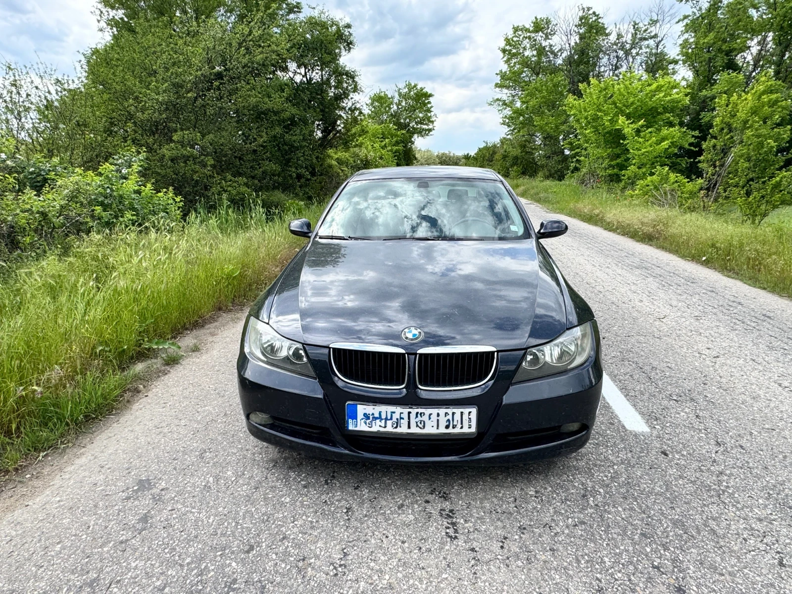 BMW 320 Седан