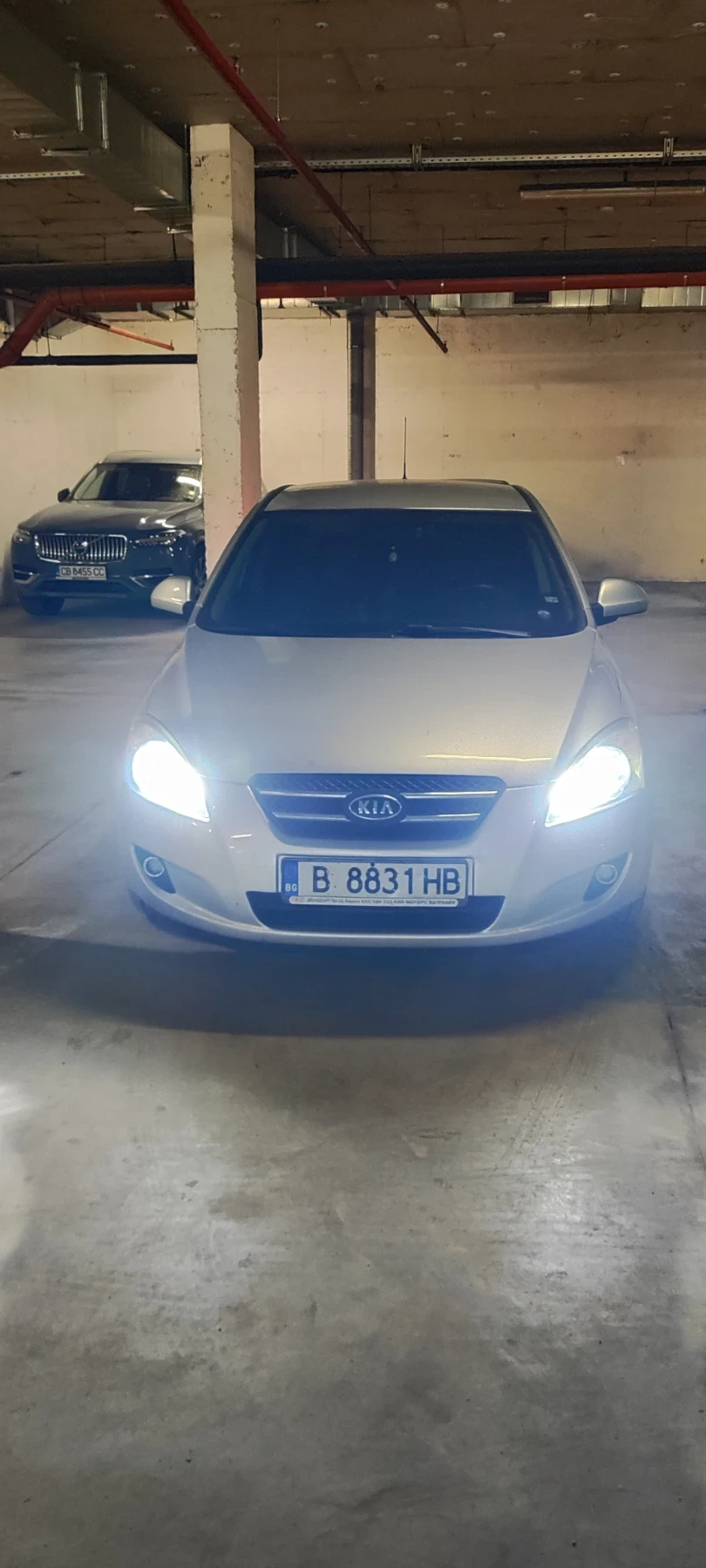 Kia Ceed 1.6i, снимка 10 - Автомобили и джипове - 56462396