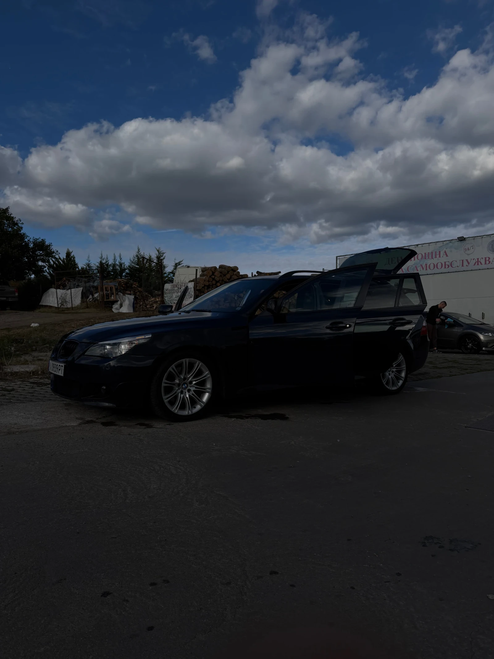 BMW 530, снимка 2 - Автомобили и джипове - 56543895