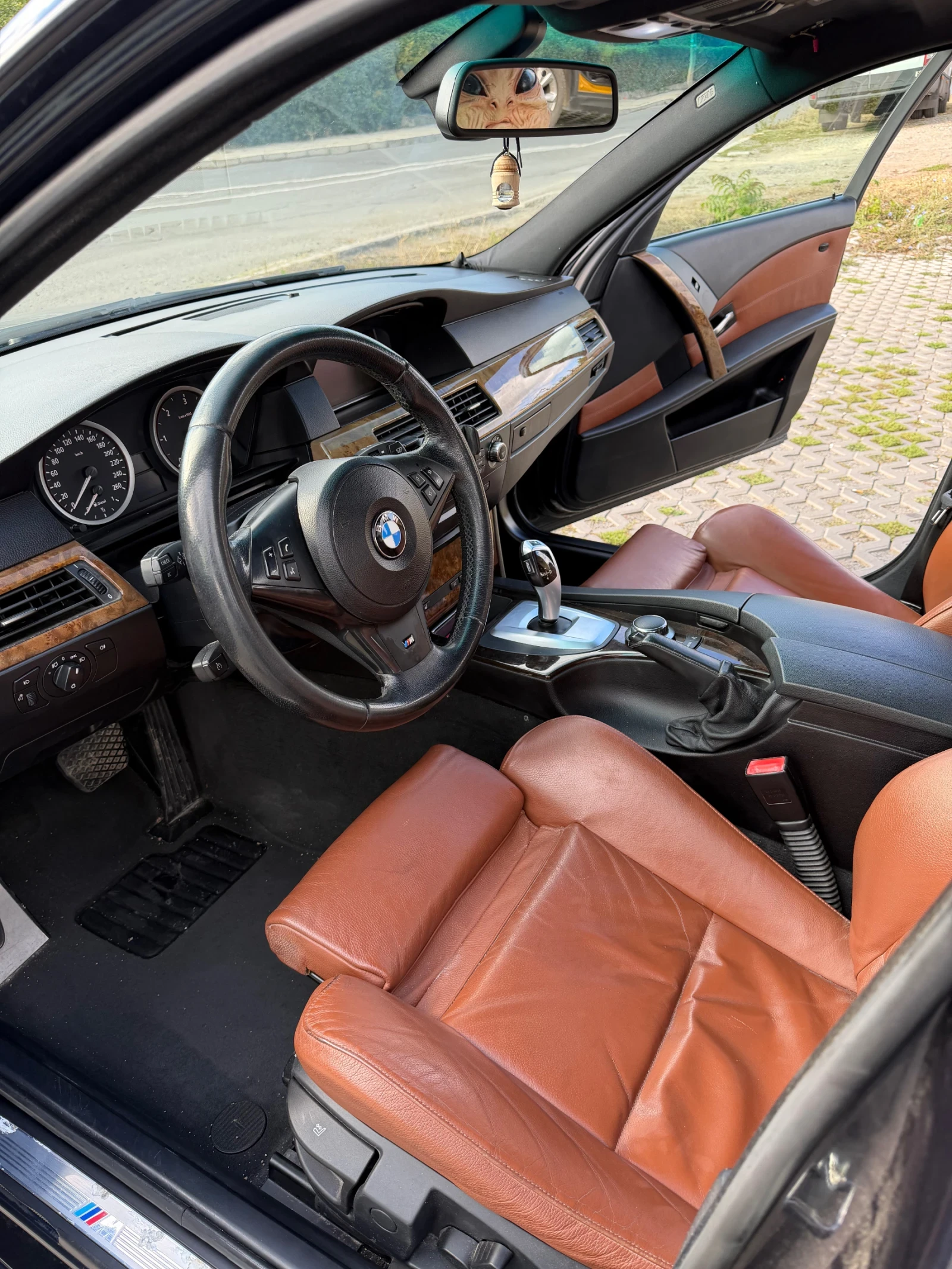 BMW 530, снимка 8 - Автомобили и джипове - 56543895
