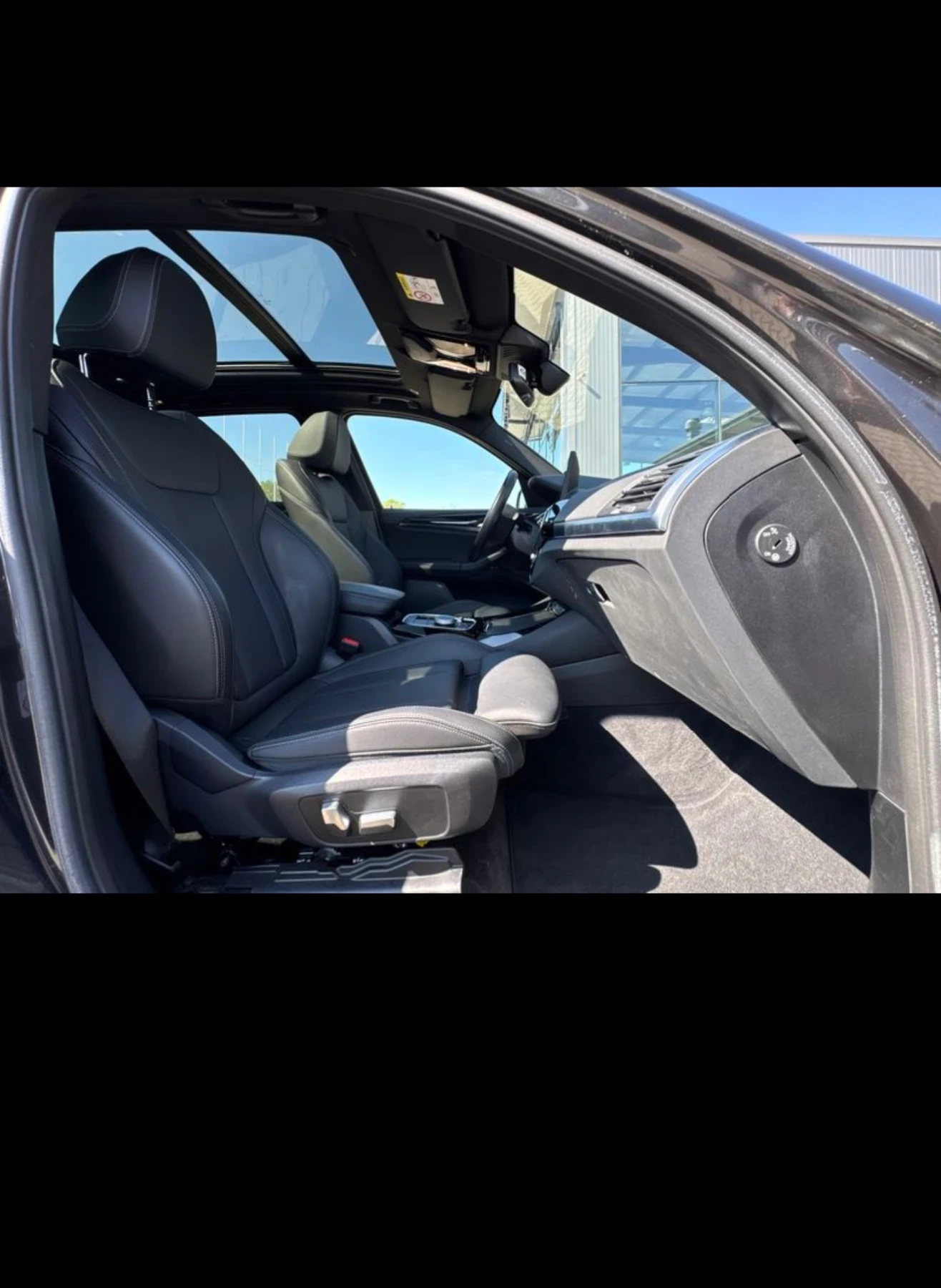 BMW iX3, снимка 8 - Автомобили и джипове - 56637535