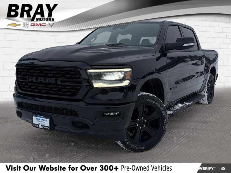 Dodge RAM 1500 Sport BLACKED OUT RUNNING BOARDS * CARFAX* , снимка 3 - Автомобили и джипове - 52991782