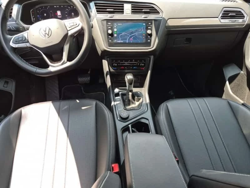 VW Tiguan * COMFORTLINE * CARFAX * ОПЦИЯ ЗА ФИНАНСИРАНЕ, снимка 12 - Автомобили и джипове - 55566051