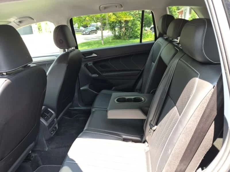 VW Tiguan * COMFORTLINE * CARFAX * ОПЦИЯ ЗА ФИНАНСИРАНЕ, снимка 15 - Автомобили и джипове - 55566051