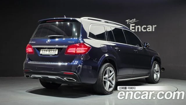 Mercedes-Benz GLS 350, снимка 2 - Автомобили и джипове - 56089298