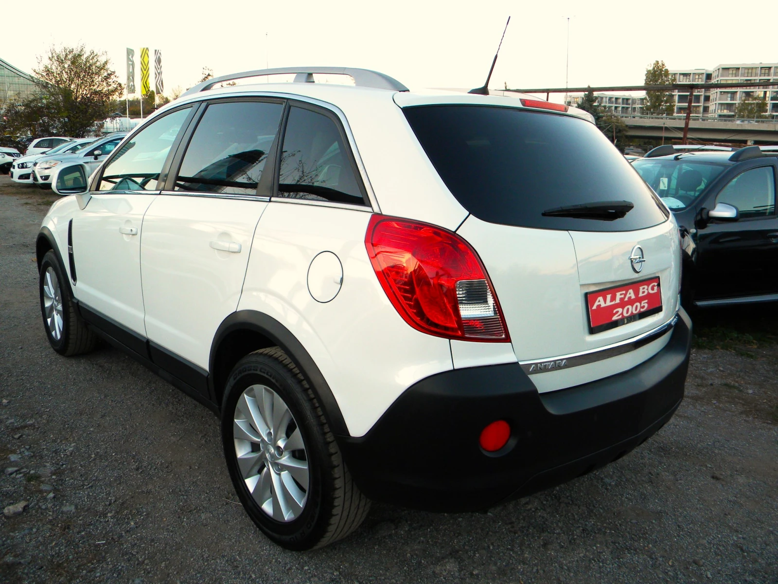 Opel Antara 2.2CTDI* 157000km* COSMO* NAVI-КОЖА-АВТОМАТ* EURO5 - изображение 6