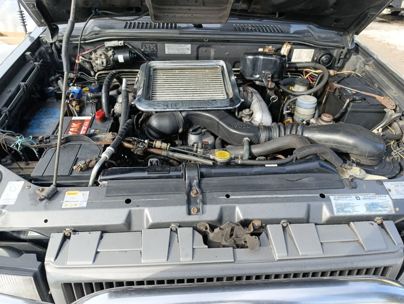Isuzu Trooper Тропер 3.1 тди - изображение 5