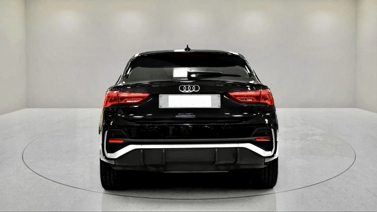 Audi Q3 Sportback 45 TFSIe S Line | PHEV | Bang&Olufsen | Panoramic - изображение 5