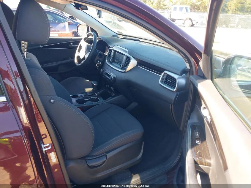 Kia Sorento 3.3L V-6 DI, DOHC, VVT, 290HP All Wheel Drive | Mobile.bg   10