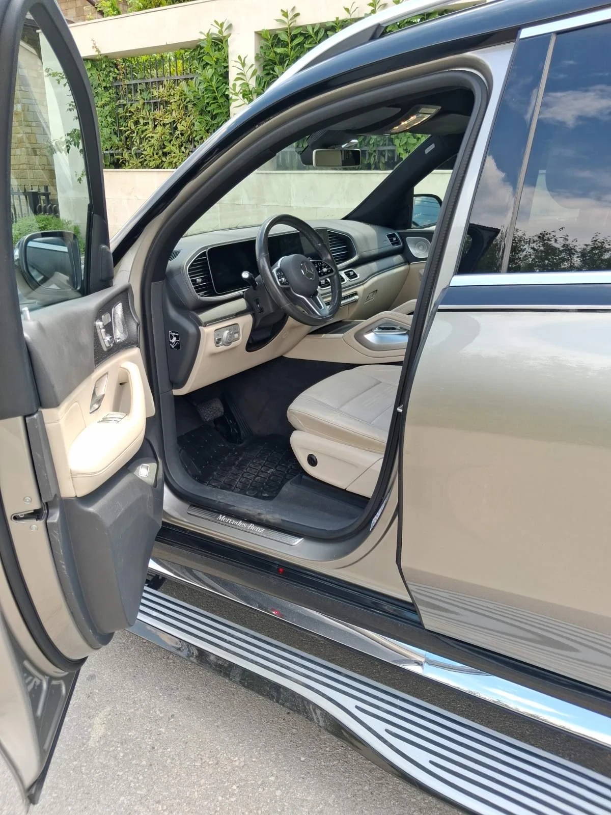 Mercedes-Benz GLS Maybach , снимка 4 - Автомобили и джипове - 55364037