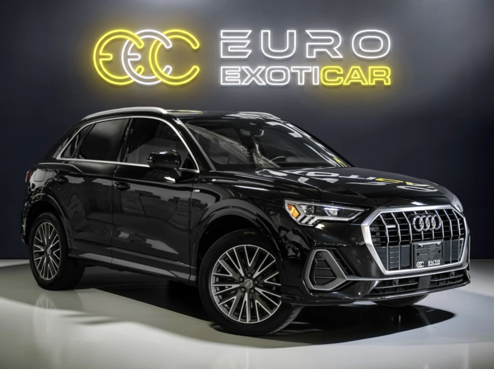 Audi Q3 S LINE | ПОДГРЕВ| CarPlay | 