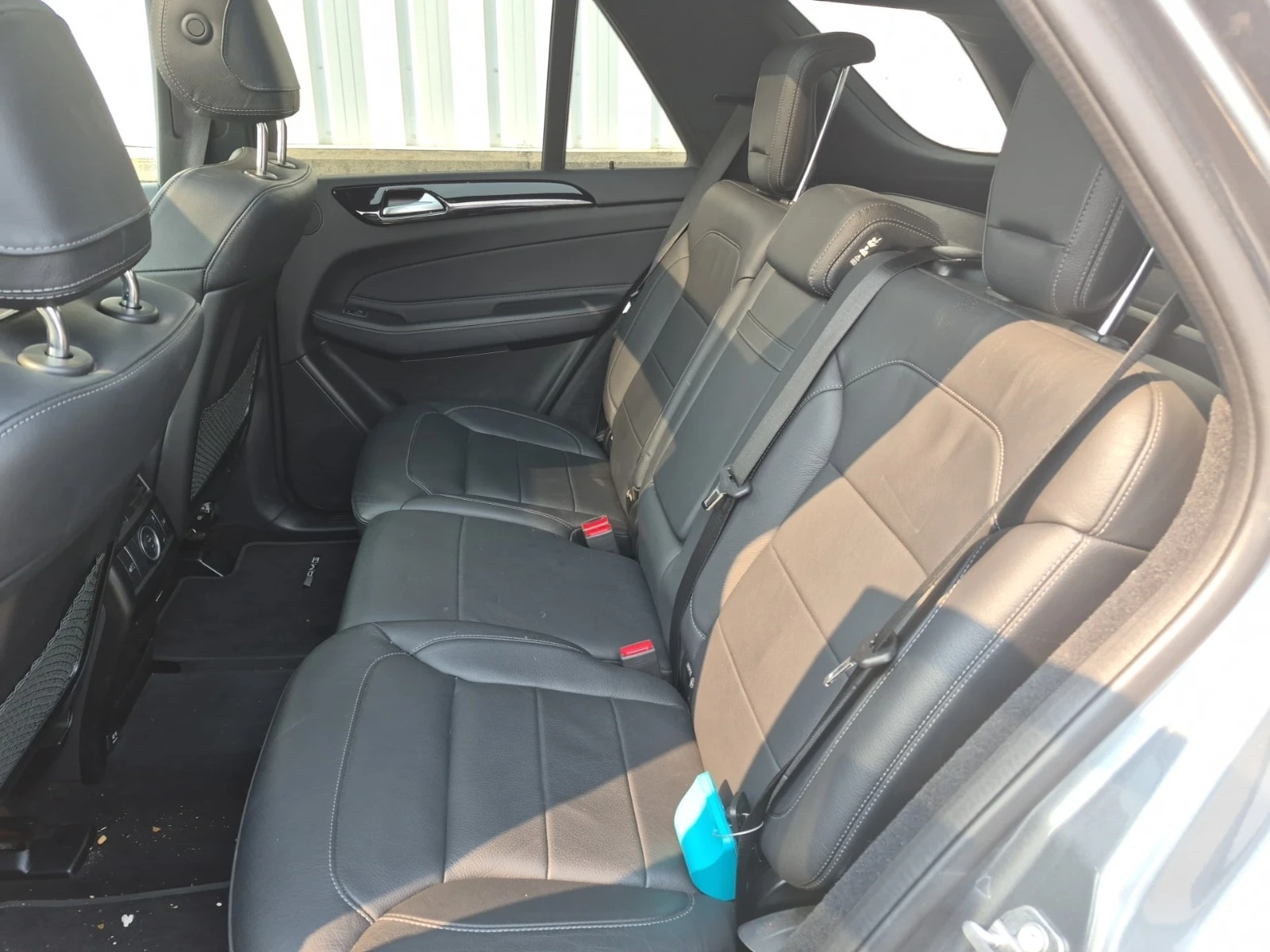Mercedes-Benz GLE * AMG 43 * DISTRONIC PLUS* ACTIVE PARK ASSIST* , снимка 12 - Автомобили и джипове - 56003159