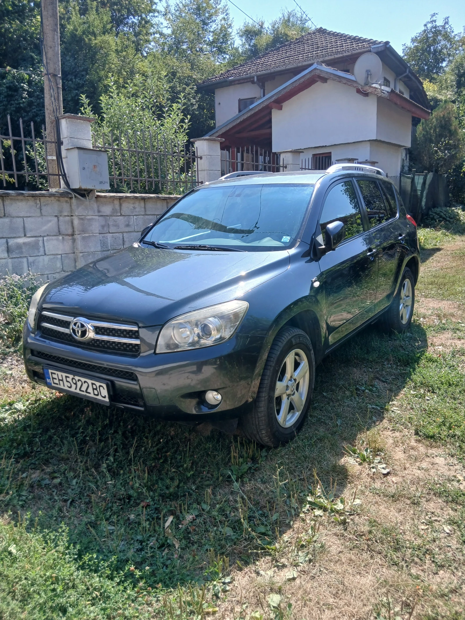 Toyota Rav4, снимка 2 - Автомобили и джипове - 56112097