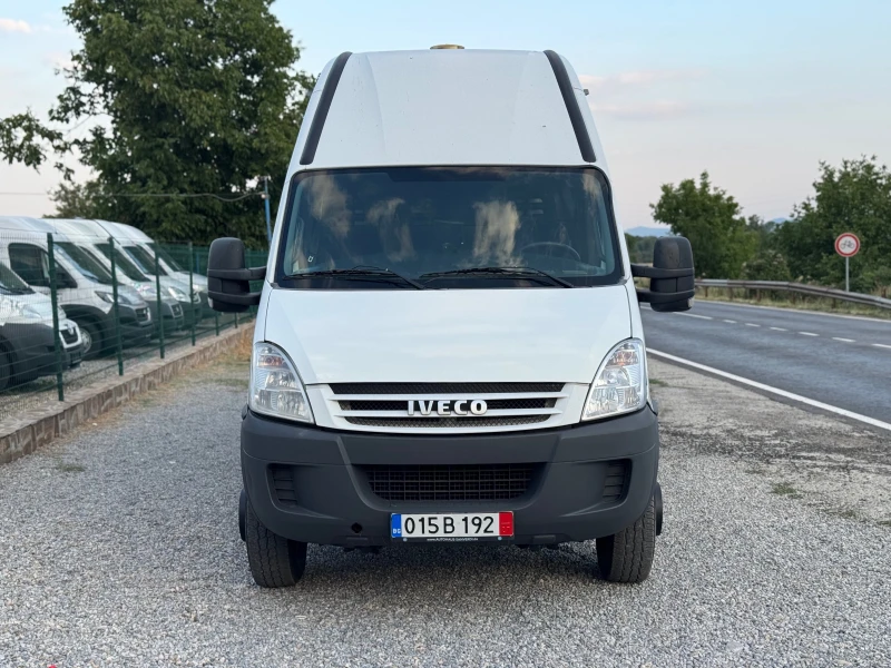 Iveco Daily 65/35c18* Клима* Макси* 3.5Т* Б-Кат, снимка 3 - Бусове и автобуси - 51345849