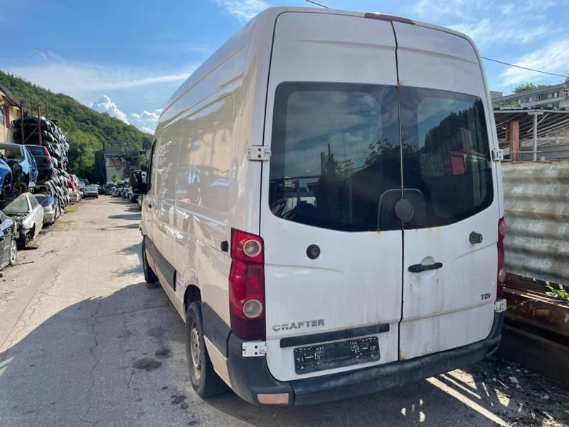 VW Crafter 2.5TDI, снимка 1 - Бусове и автобуси - 43182191