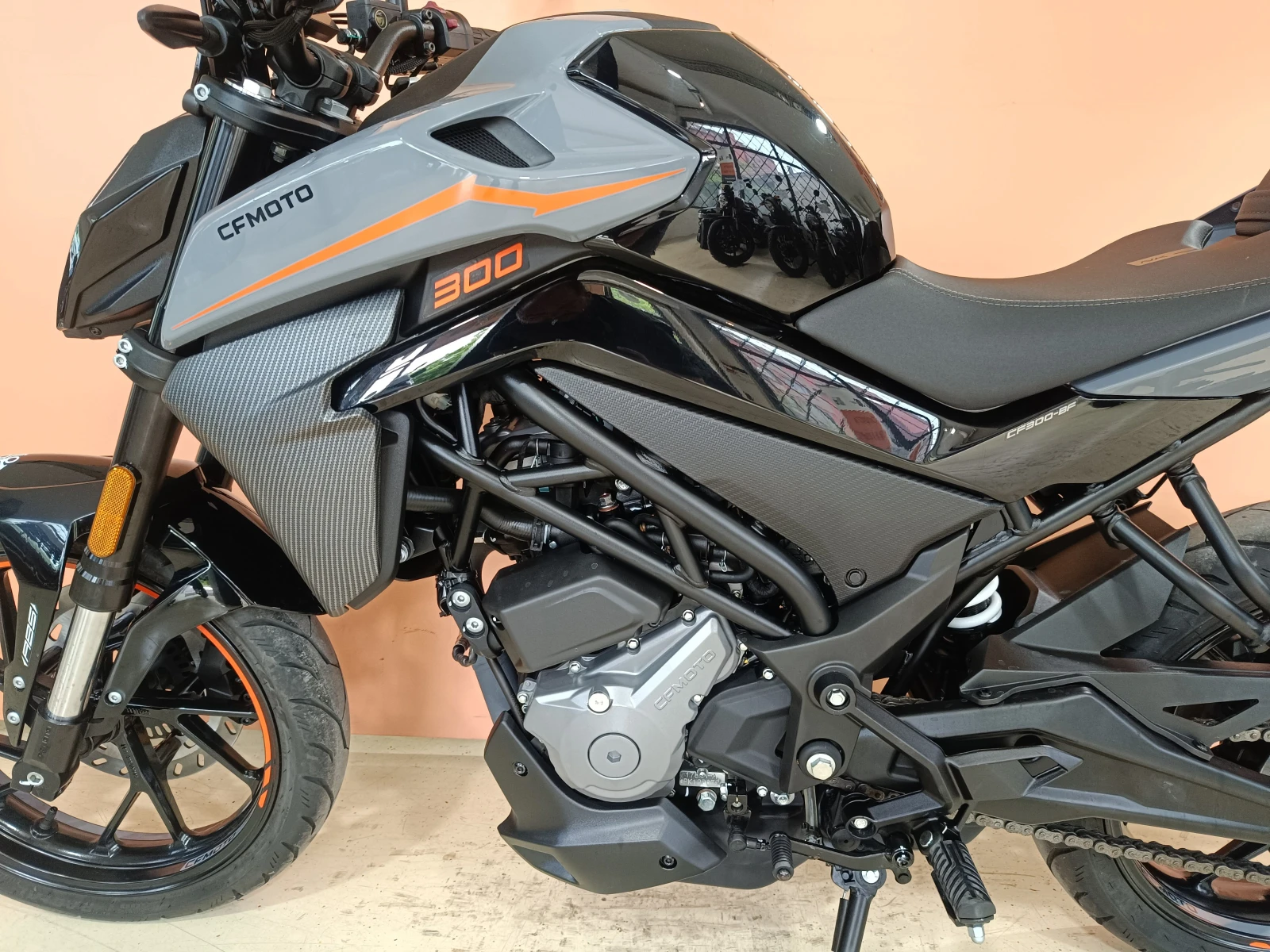 Cfmoto 300NK, снимка 13 - Мотоциклети и мототехника - 54616968