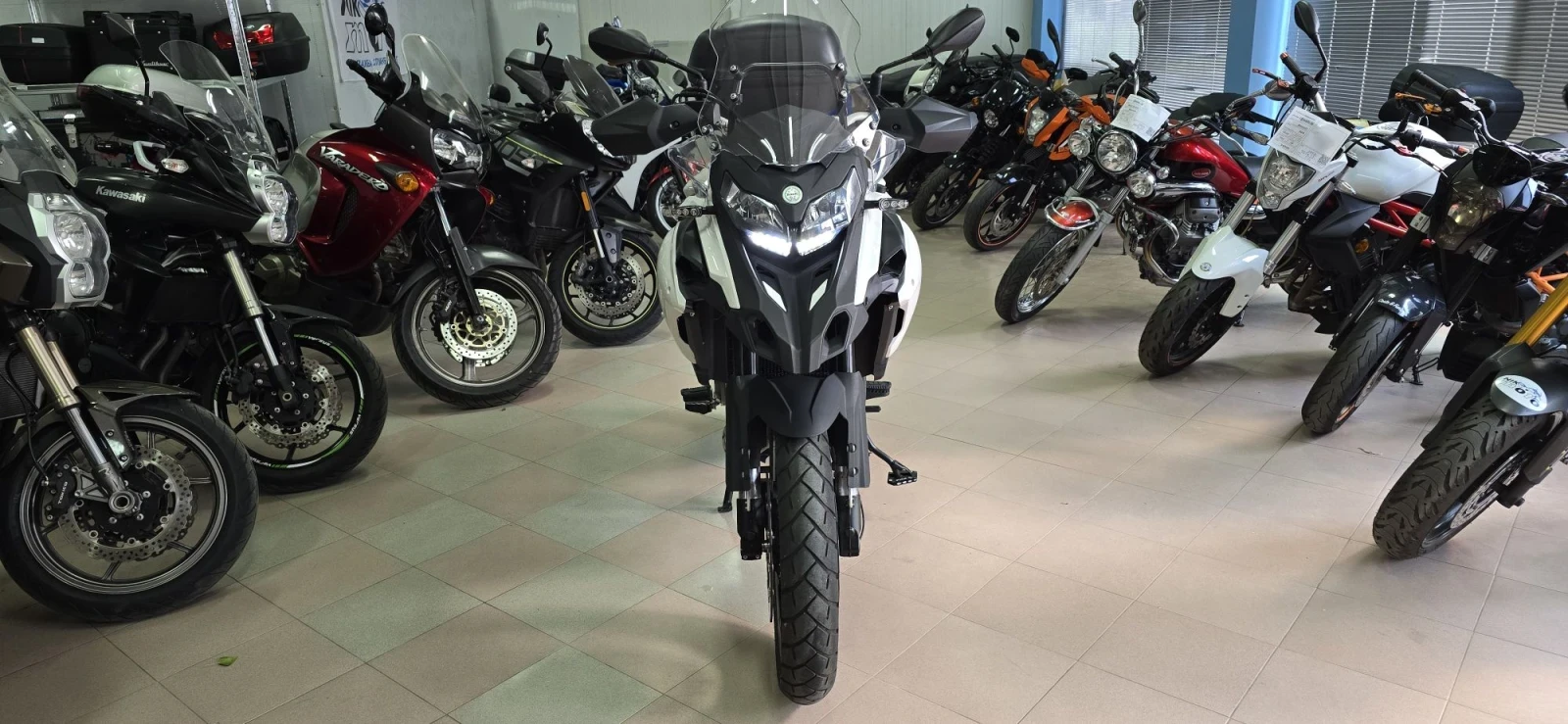 Benelli TRK 502 Х ABS, А 2 кат. Лизинг !, снимка 2 - Мотоциклети и мототехника - 55597314
