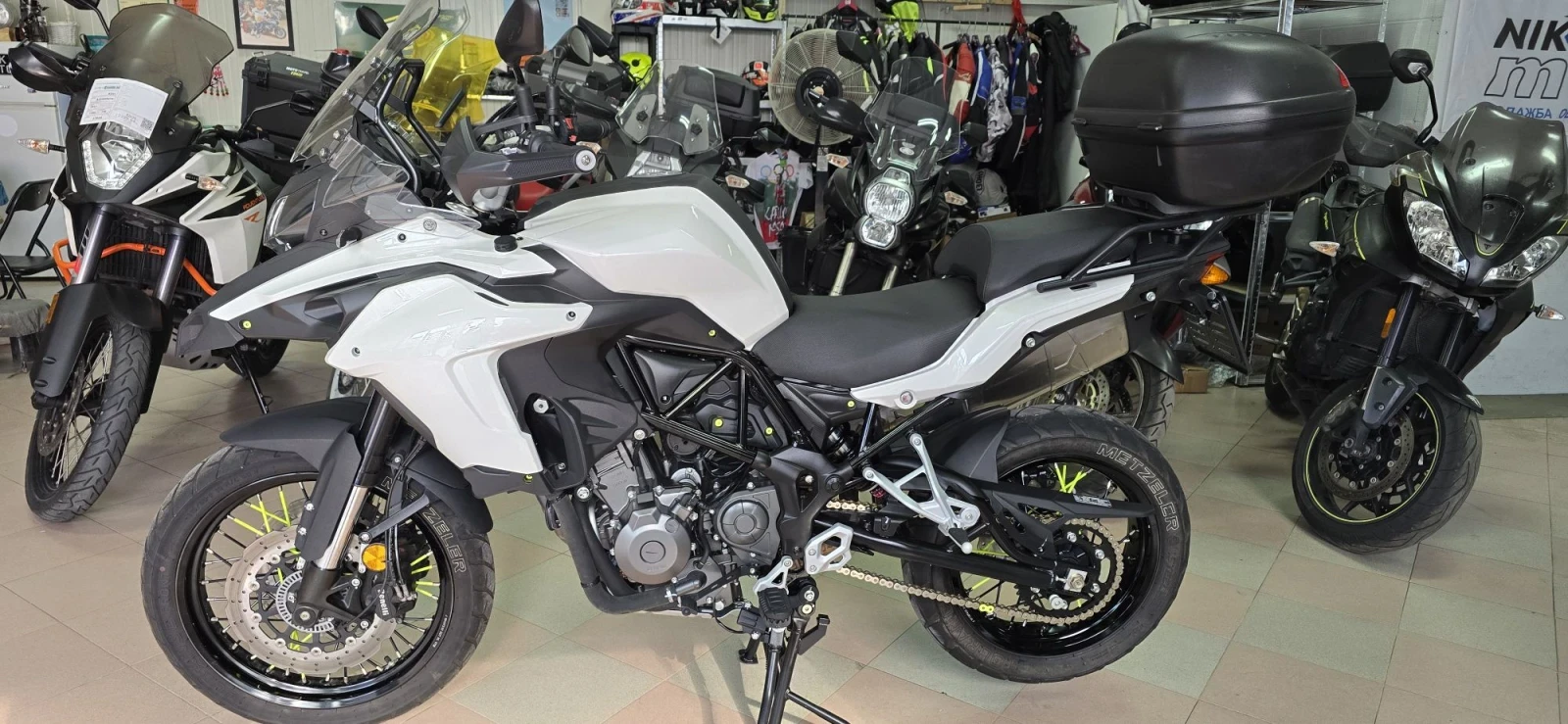 Benelli TRK 502 Х ABS, А 2 кат. Лизинг !, снимка 7 - Мотоциклети и мототехника - 55597314