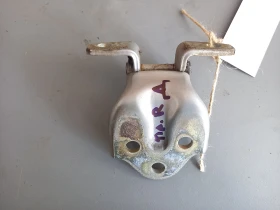 Панта врата предна дясна долна Хюндай Теракан 