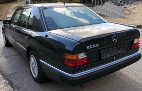 Mercedes-Benz 124 Е200-16, снимка 4