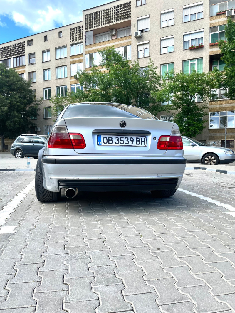 BMW 318, снимка 5 - Автомобили и джипове - 46071025