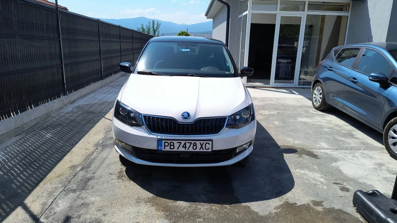 Skoda Fabia, снимка 1 - Автомобили и джипове - 47381545