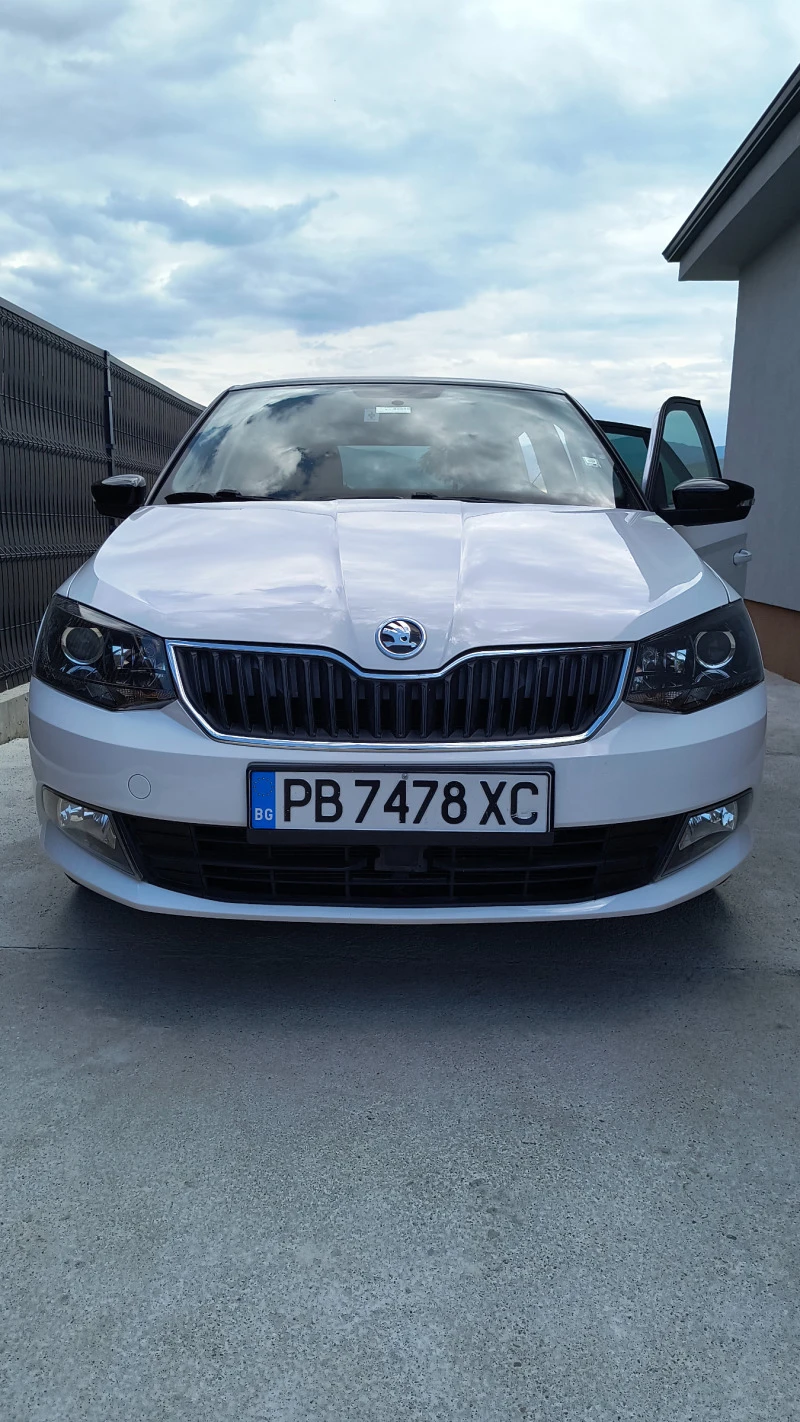 Skoda Fabia, снимка 11 - Автомобили и джипове - 47381545