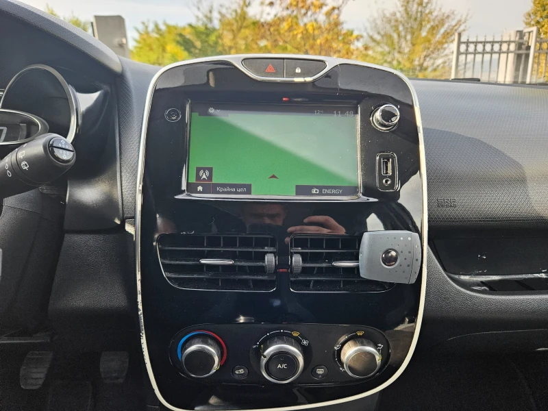 Renault Clio 1.5TDCI , снимка 10 - Автомобили и джипове - 47496207