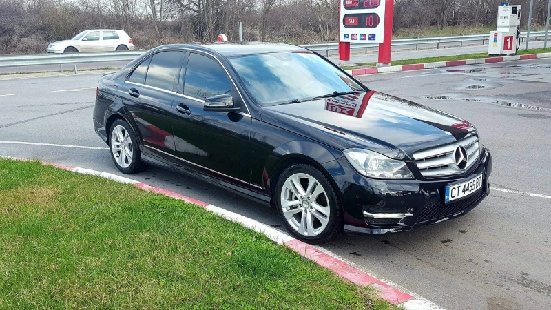 Mercedes-Benz C 220 AMG, снимка 1 - Автомобили и джипове - 48578037