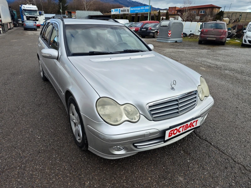 Mercedes-Benz C 220 2, 2 CDi , снимка 7 - Автомобили и джипове - 48703773