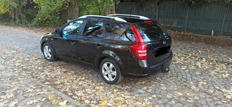 Kia Ceed, снимка 4 - Автомобили и джипове - 48759154