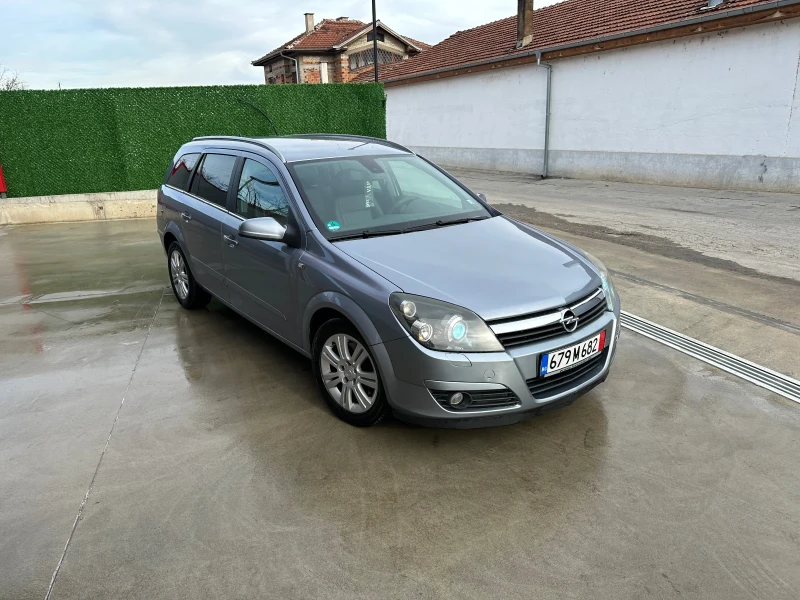 Opel Astra, снимка 8 - Автомобили и джипове - 48825635