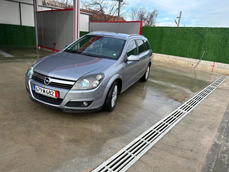 Opel Astra, снимка 6 - Автомобили и джипове - 48825635