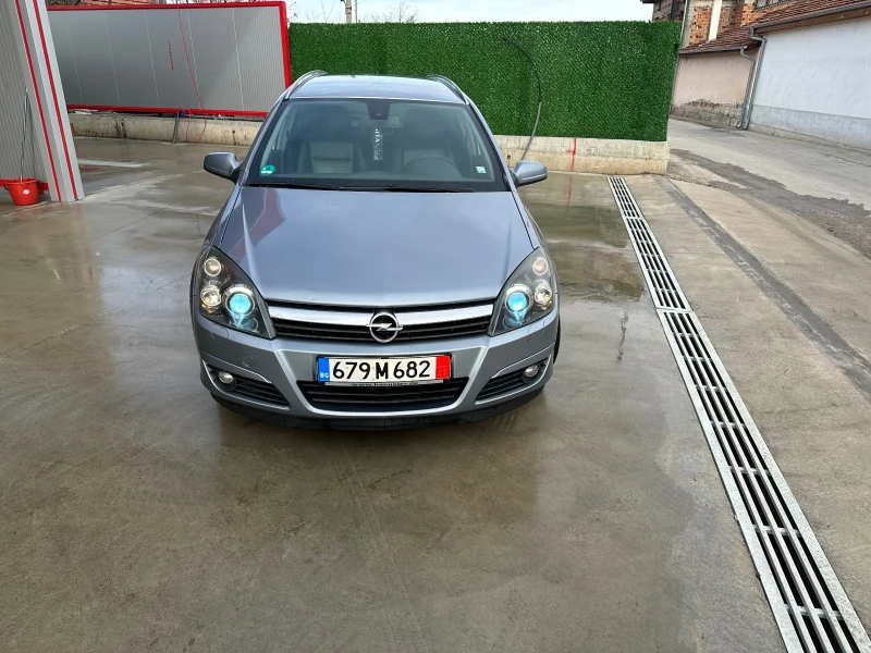 Opel Astra, снимка 7 - Автомобили и джипове - 48825635