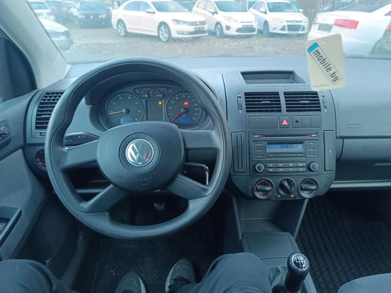 VW Polo 1.4, снимка 14 - Автомобили и джипове - 48965636