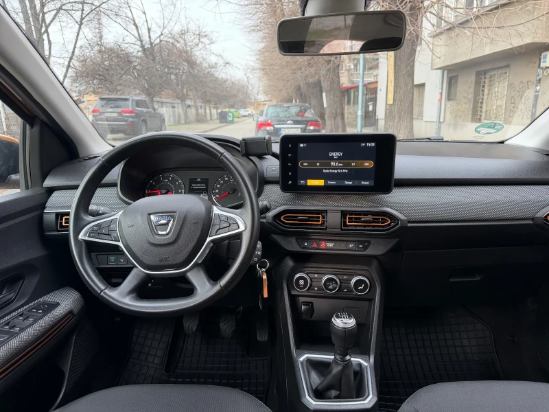 Dacia Sandero 1.0 Stepway LPG фабрична газ 6 скорости, снимка 16 - Автомобили и джипове - 52642128