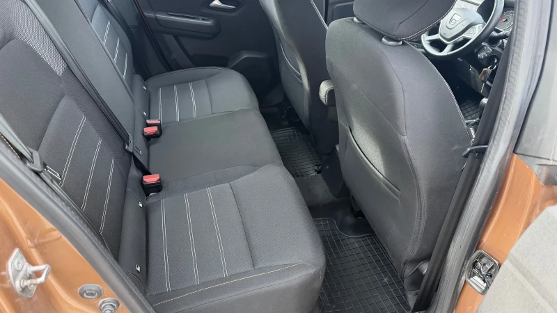 Dacia Sandero 1.0 Stepway LPG фабрична газ 6 скорости, снимка 15 - Автомобили и джипове - 52642128