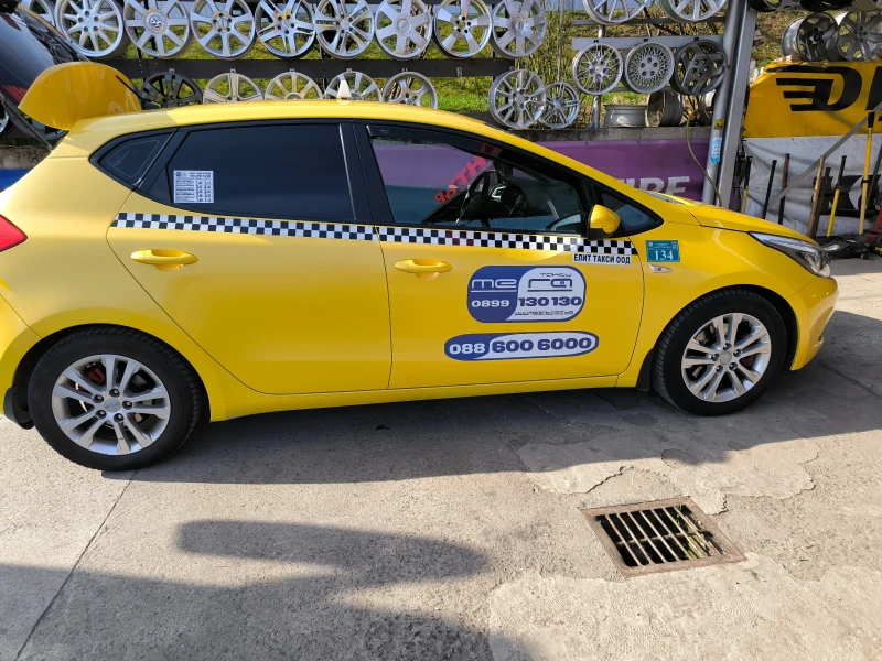 Kia Ceed, снимка 8 - Автомобили и джипове - 52713080