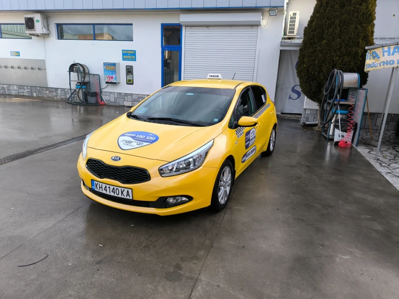 Kia Ceed, снимка 10 - Автомобили и джипове - 52713080