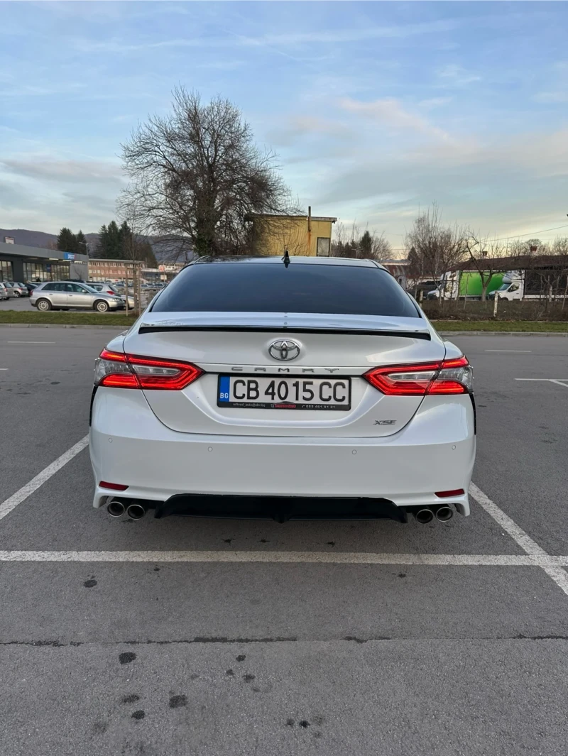 Toyota Camry 2.5 XSE, снимка 6 - Автомобили и джипове - 53344969