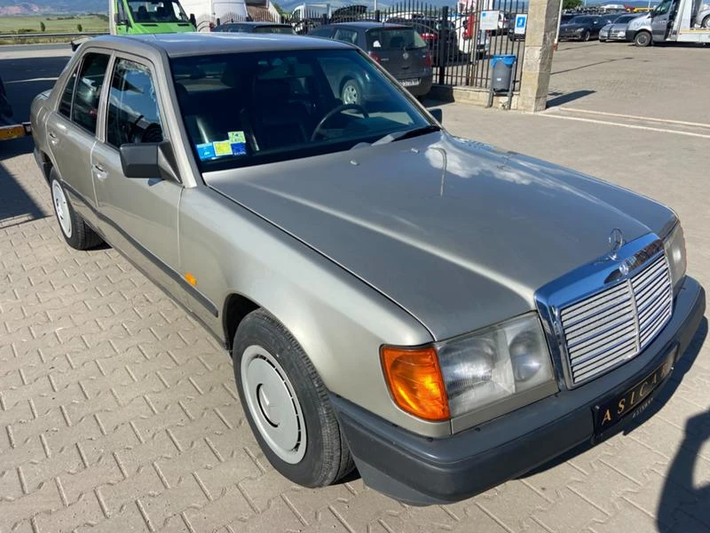 Mercedes-Benz 124 2.0I, снимка 6 - Автомобили и джипове - 37988824