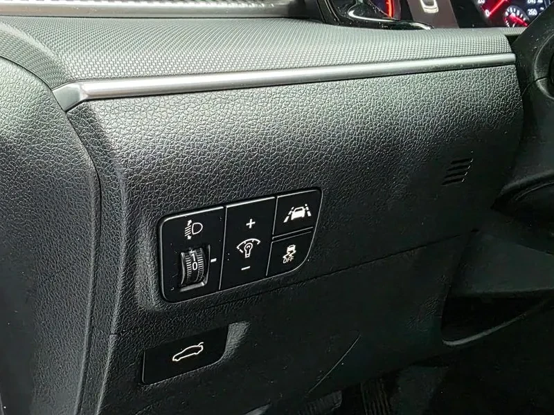 Kia K5 2.0 - САМО 30% АВАНС, снимка 13 - Автомобили и джипове - 55734821