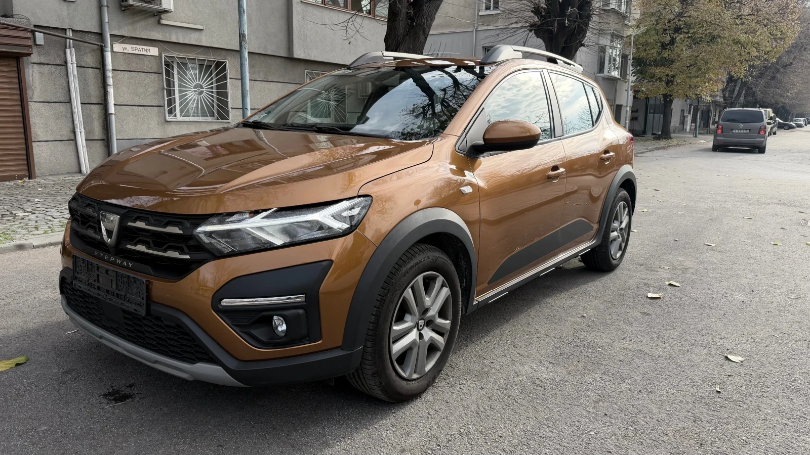 Dacia Sandero 1.0 Stepway LPG фабрична газ 6 скорости, снимка 1