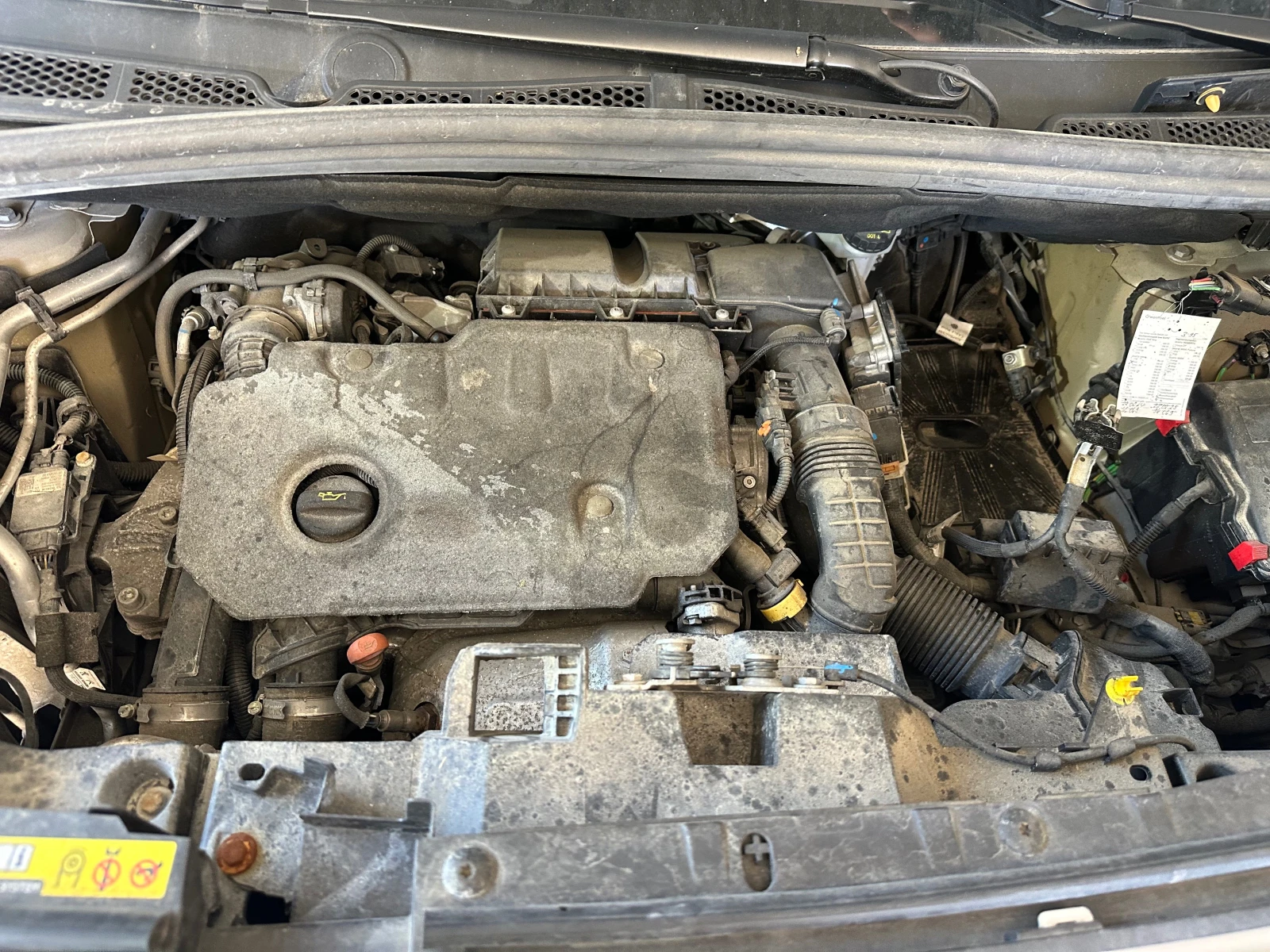 Peugeot Rifter 1.5Hdi-Автоматик-GT Line - изображение 10