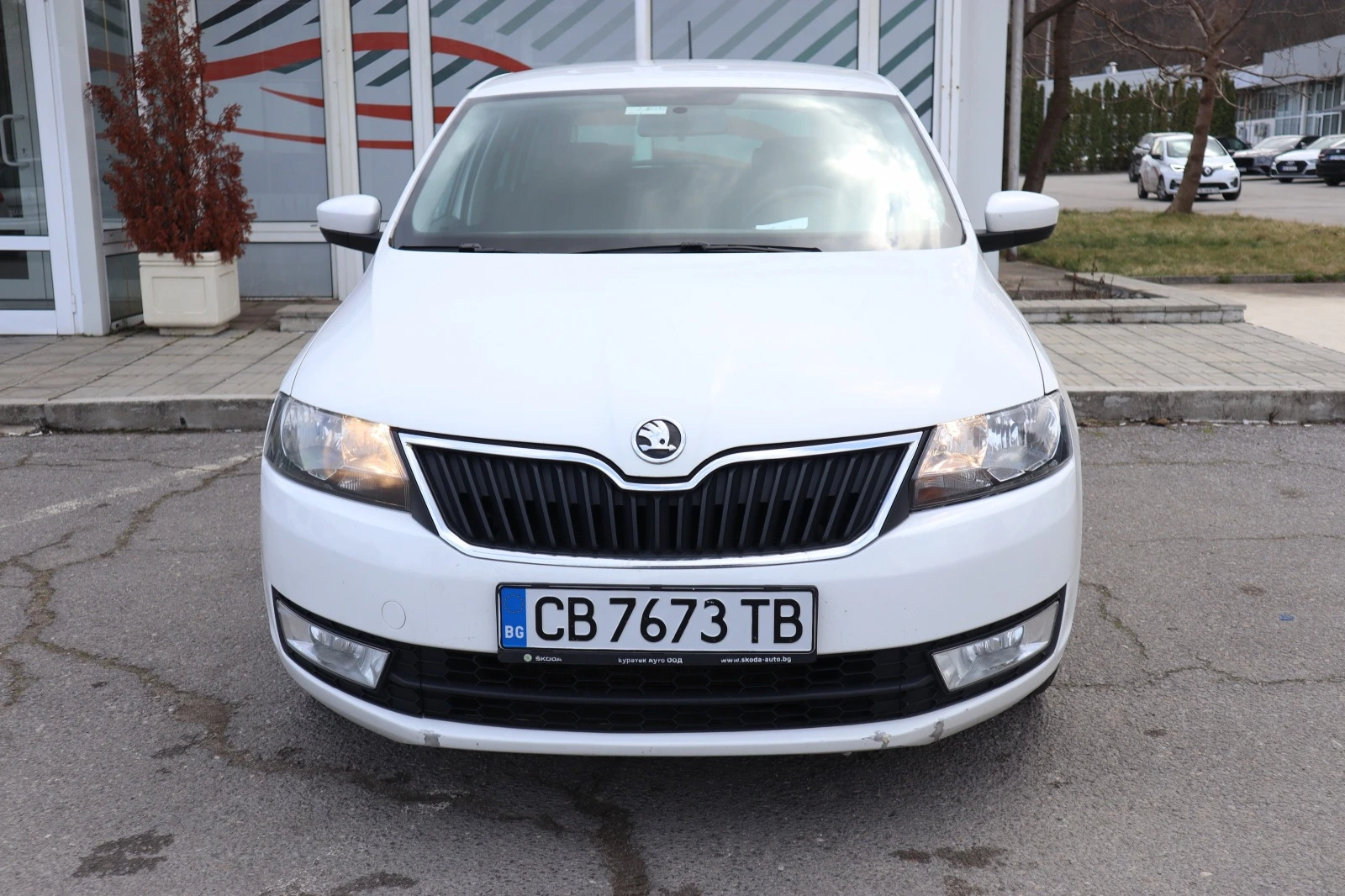 Skoda Rapid 1, 2БЕНЗИН/ТОВАРЕН Н1/ГАРАНЦИЯ - изображение 2