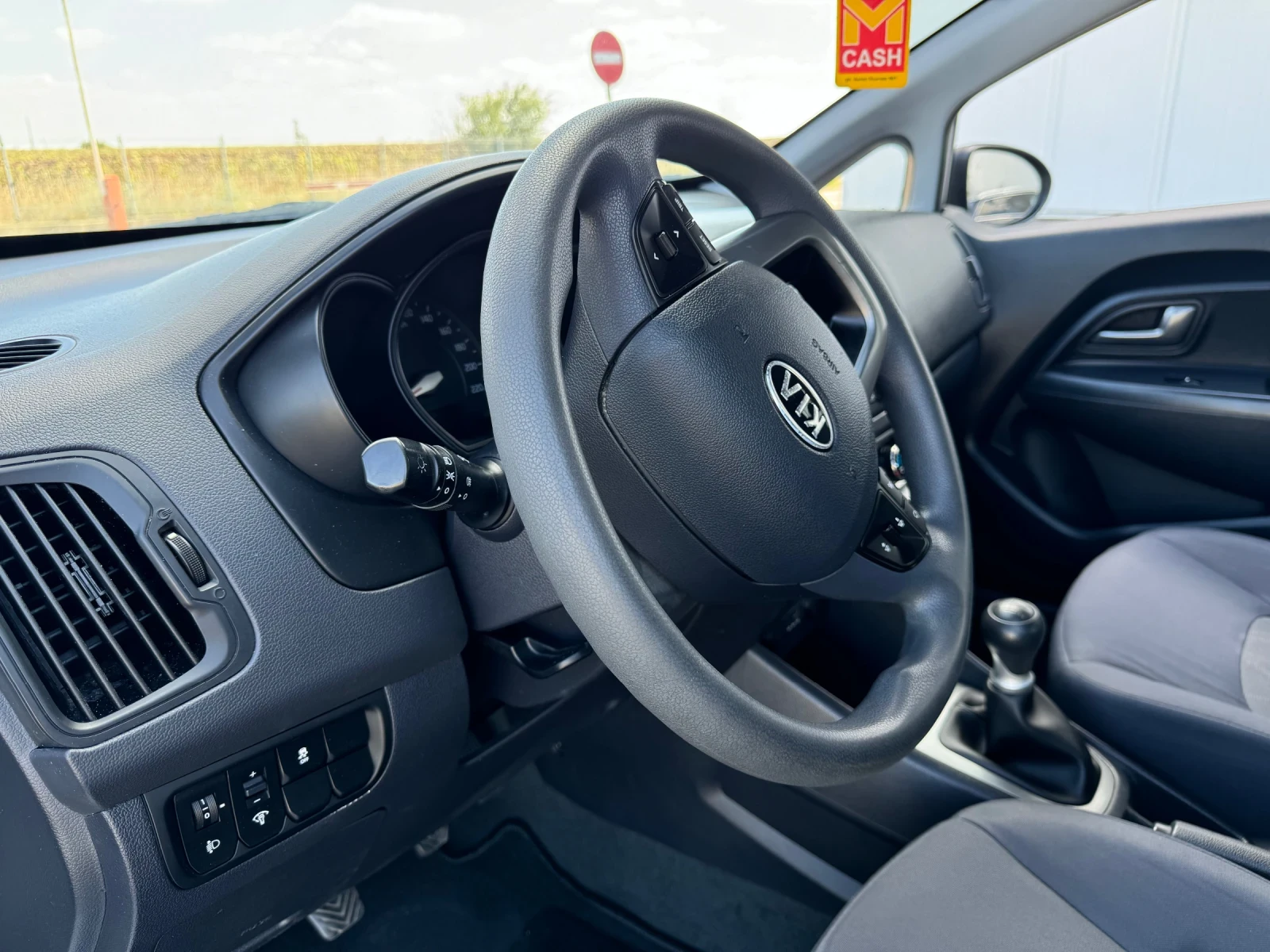 Kia Rio 1.2i CVVT LX (85 к.с) - изображение 10